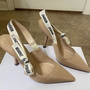J’adior Slingback Pump